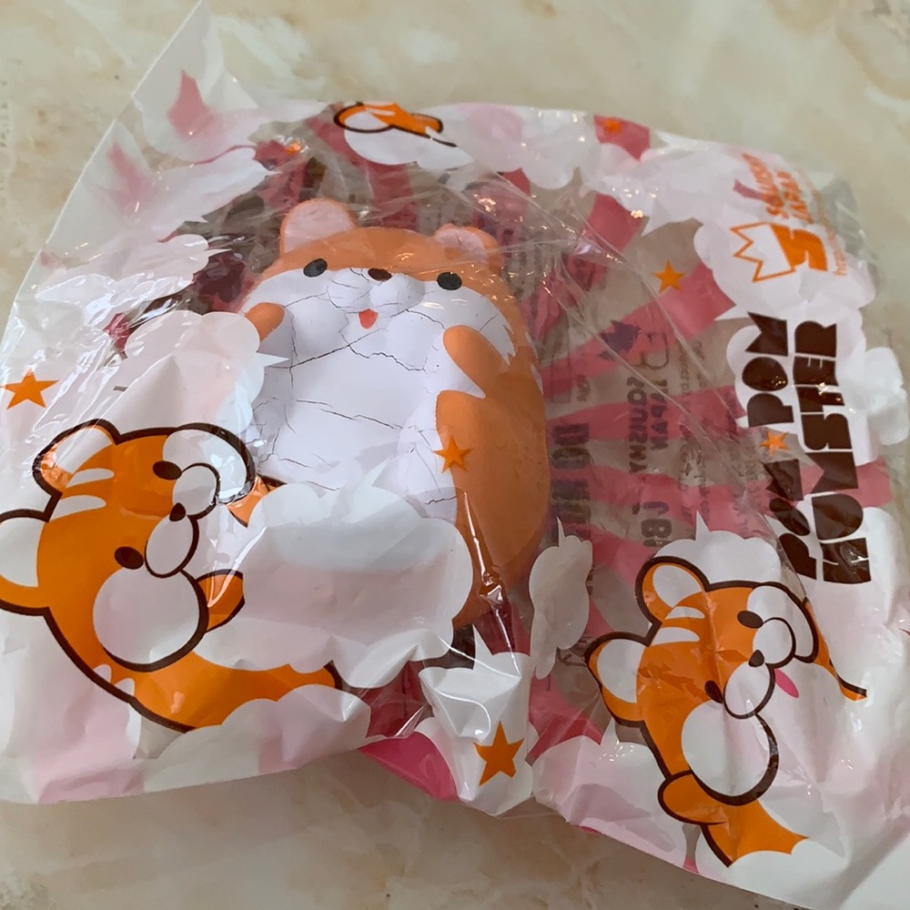 Pom-Pom Hamster squishy